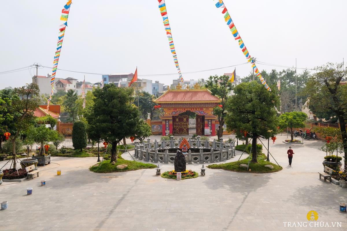 Chùa Long Quang Ngôi chùa Tây Tạng độc đáo tại Thanh Trì, Hà Nội