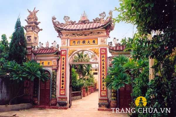 Chùa Xã Đàn nằm trên đất thôn Xã Đàn xưa, nay thuộc phường Nam Đồng, quận Đống Đa, thành phố Hà Nội.