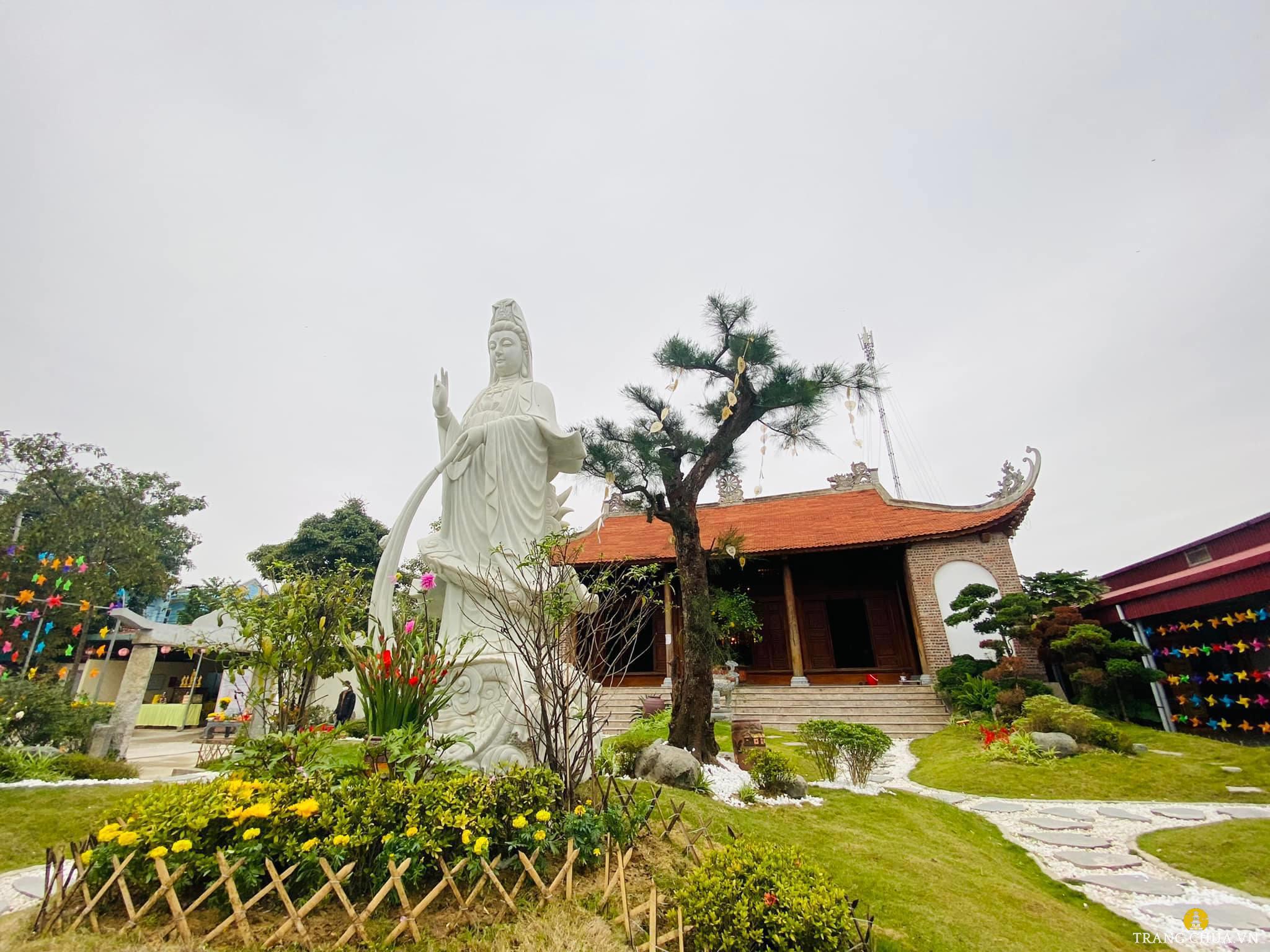 Chùa Yên Cát là trung tâm sinh hoạt văn hóa, tín ngưỡng của người dân địa phương.